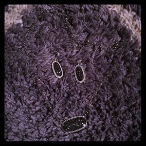 Trendy costume jewelry